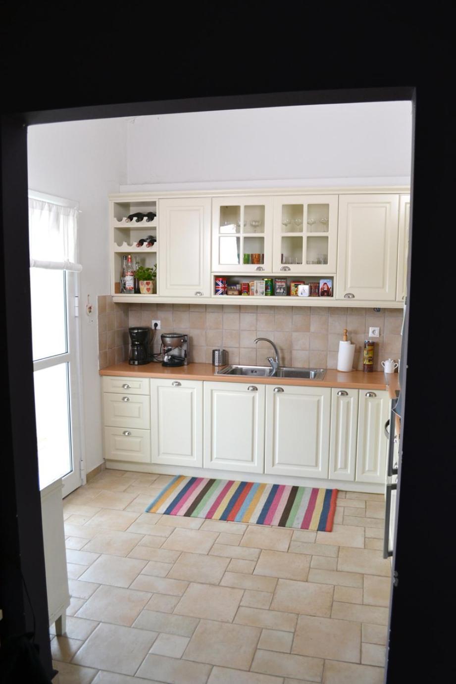 Corinthian Sun - Vacation Home Bagian luar foto